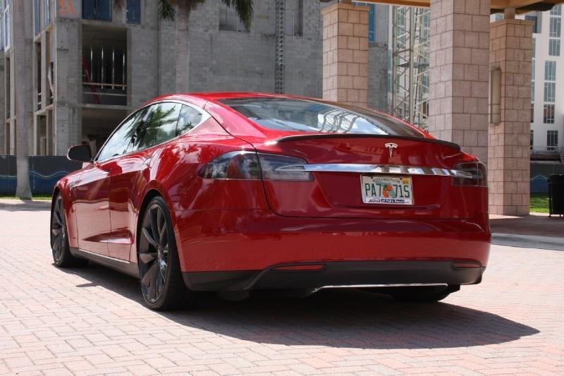 2013 Tesla Model S