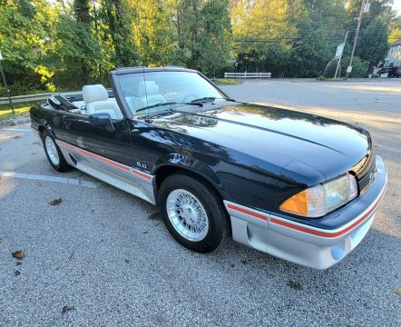 1988 Ford Mustang GT na prodej