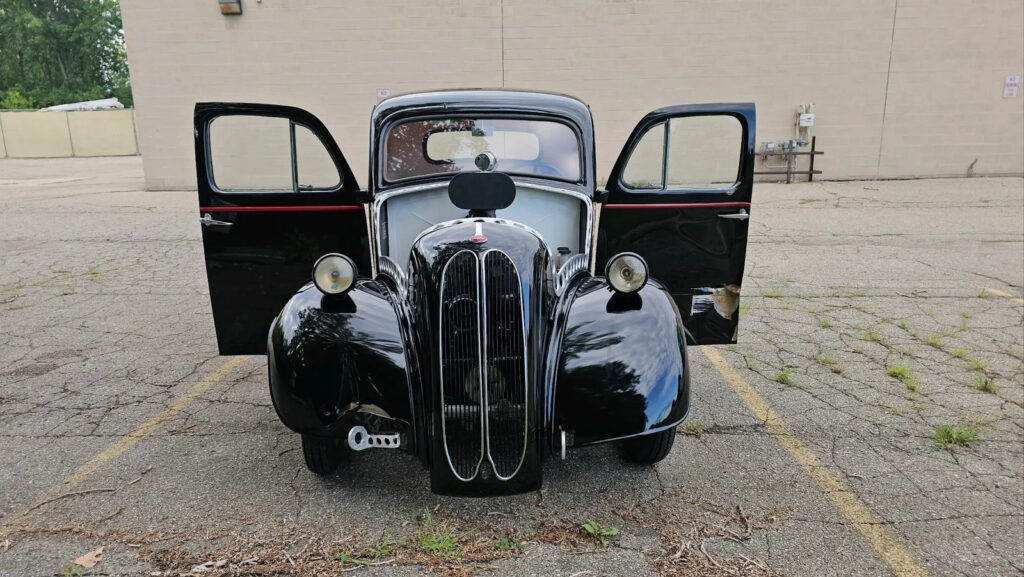 1955 Ford Anglia