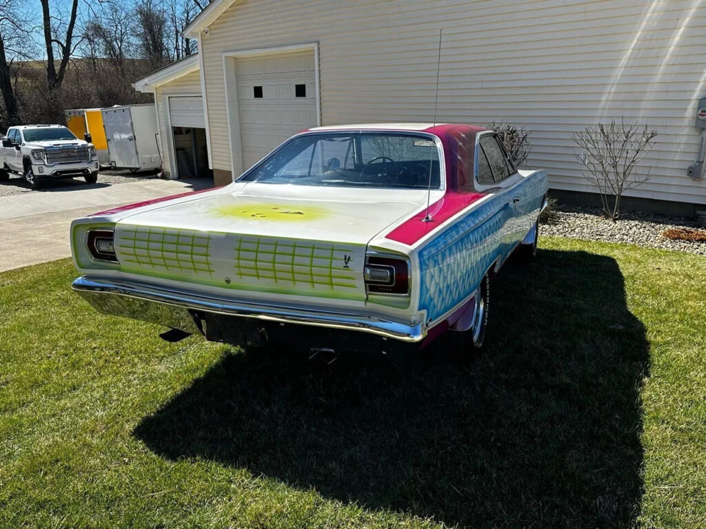 1968 Plymouth Road Runner