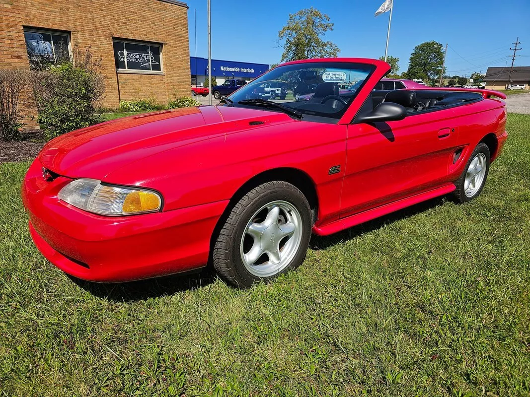 1995 Ford Mustang Convertible na prodej
