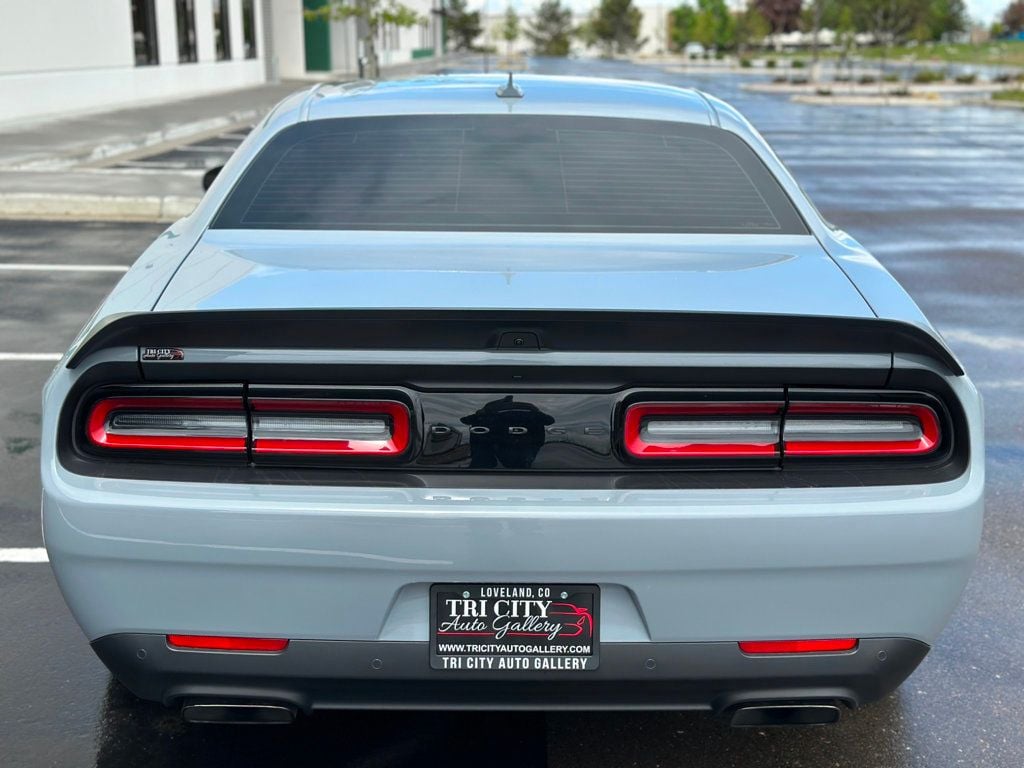 2022 Dodge Challenger