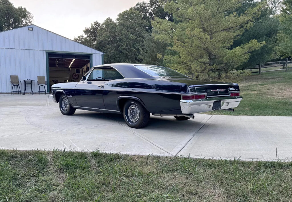 1966 Chevrolet Impala SS