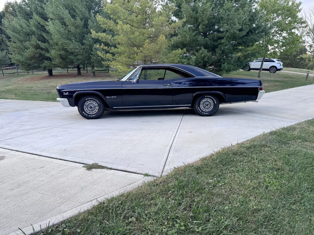 1966 Chevrolet Impala SS