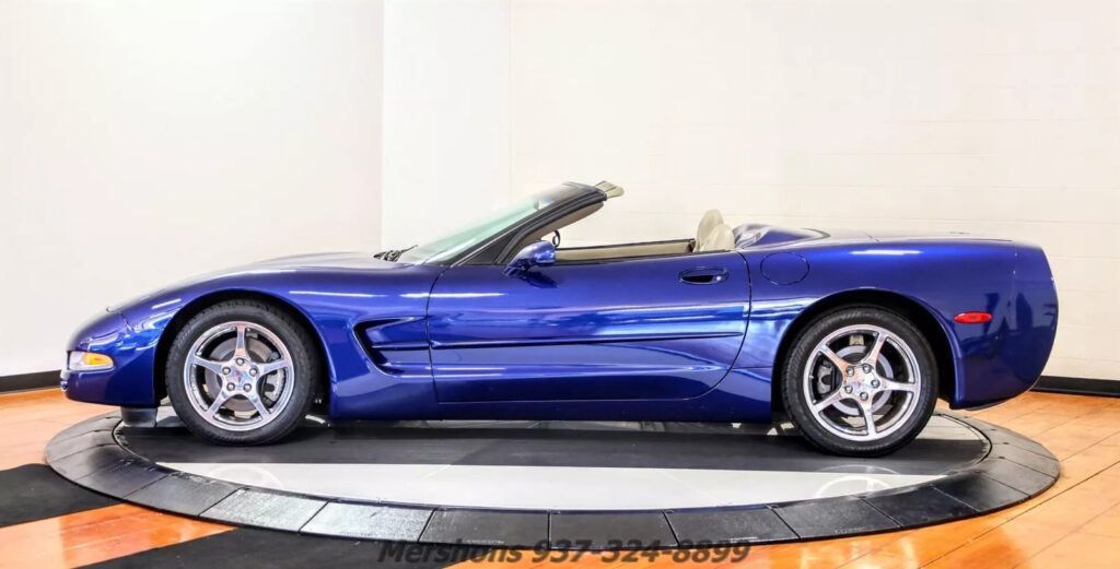 2004 Chevrolet Corvette