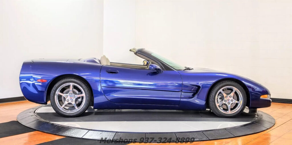 2004 Chevrolet Corvette