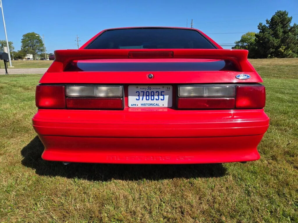 1991 Ford Mustang