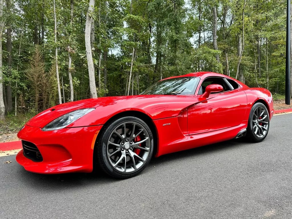 2013 Dodge Viper GTS