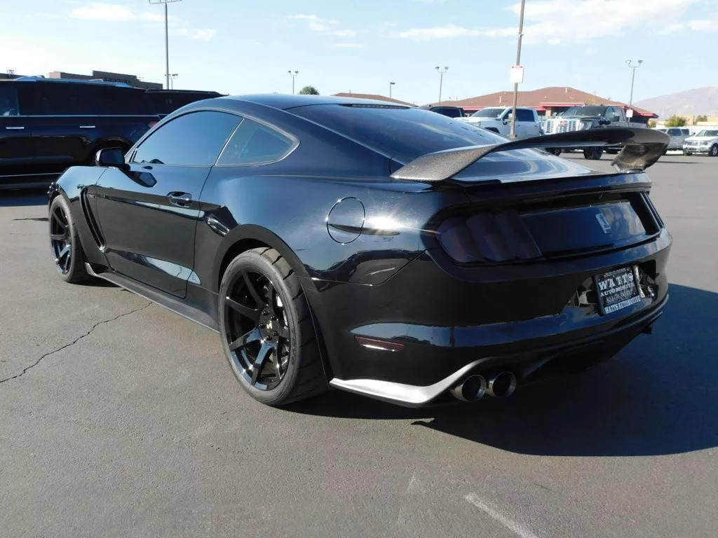 2016 Ford Mustang