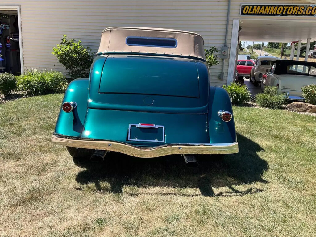 1934 Ford Cabriolet