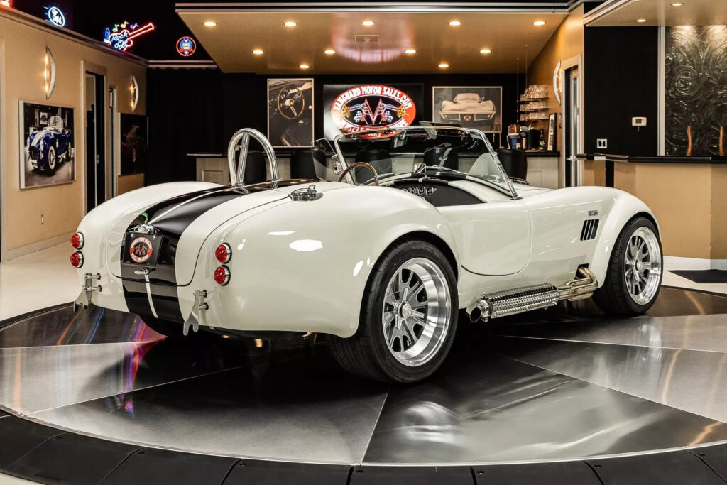 1965 AC Shelby Cobra