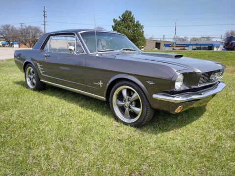 1965 Ford Mustang na prodej