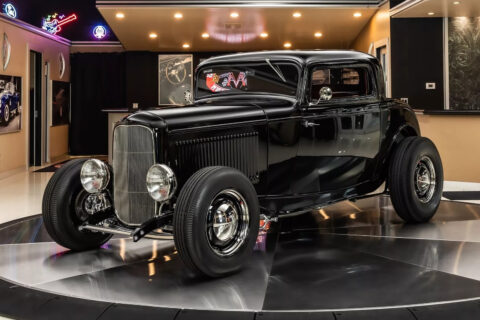 1932 Ford Three Window Coupe na prodej