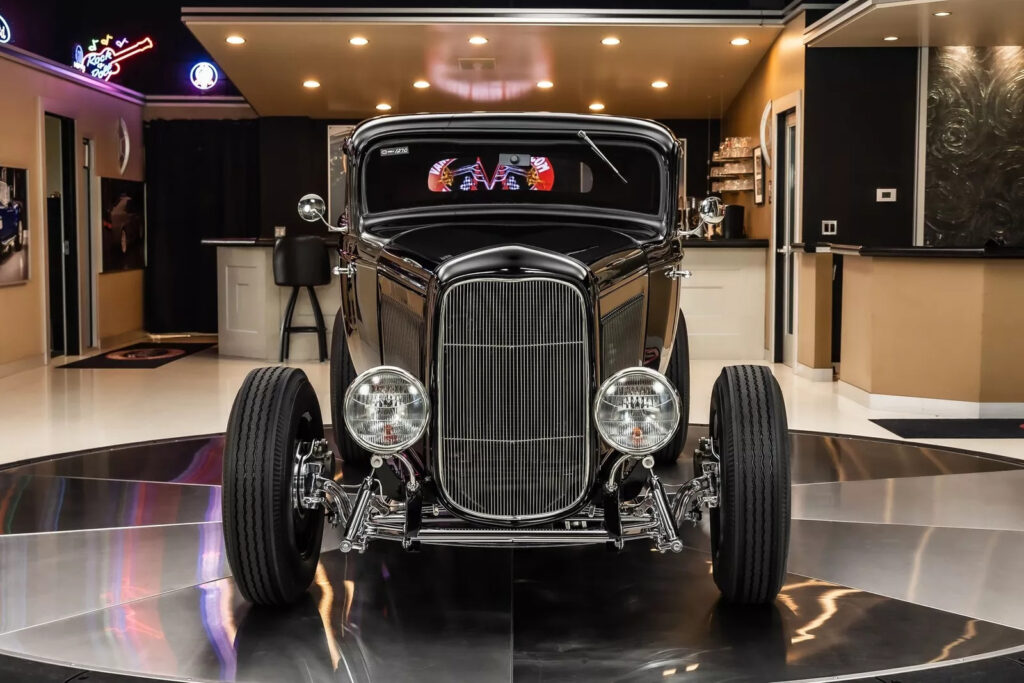 1932 Ford Three Window Coupe