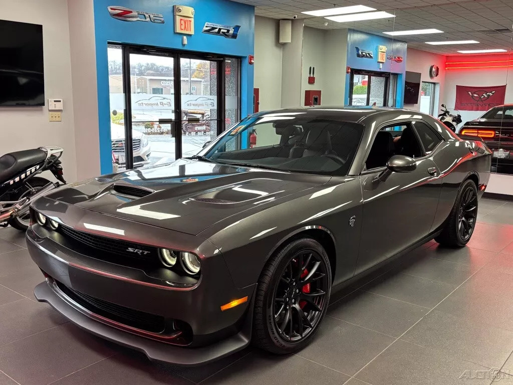 2016 Dodge Challenger SRT Hellcat