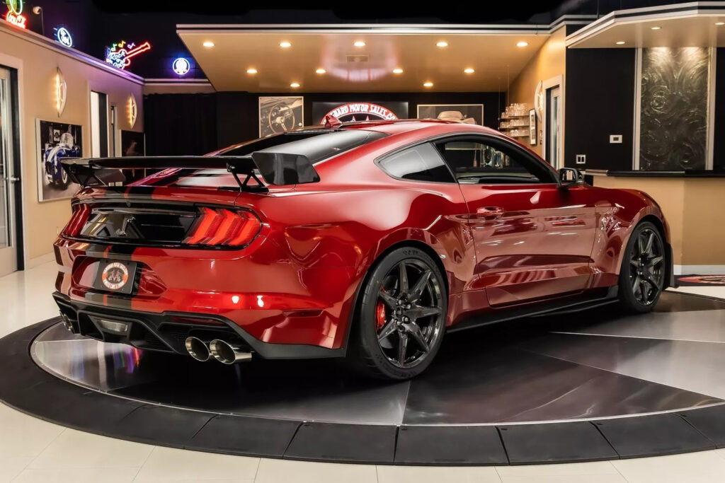 2021 Ford Mustang