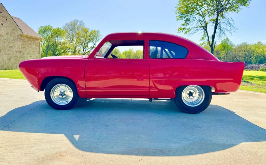 1952 Kaiser Henry J