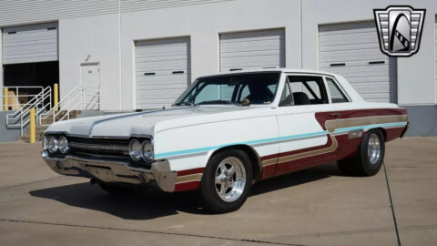 1965 Oldsmobile 442 na prodej