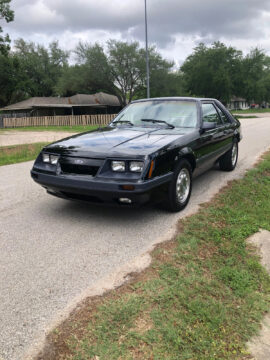 1985 Ford Mustang na prodej