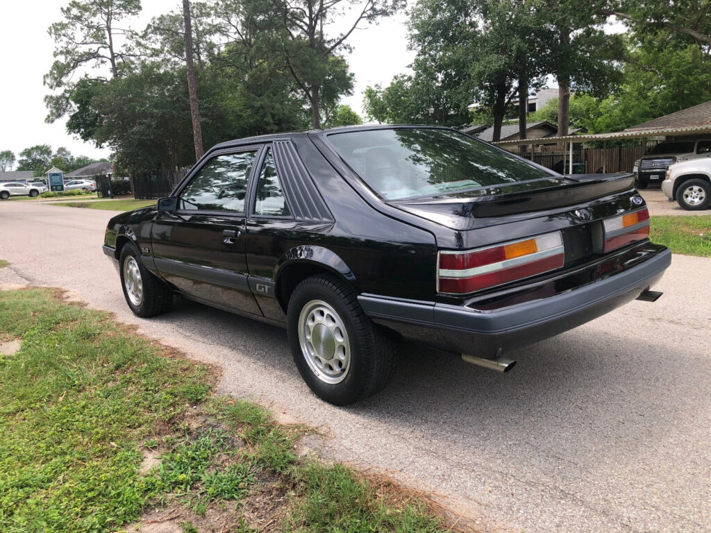 1985 Ford Mustang