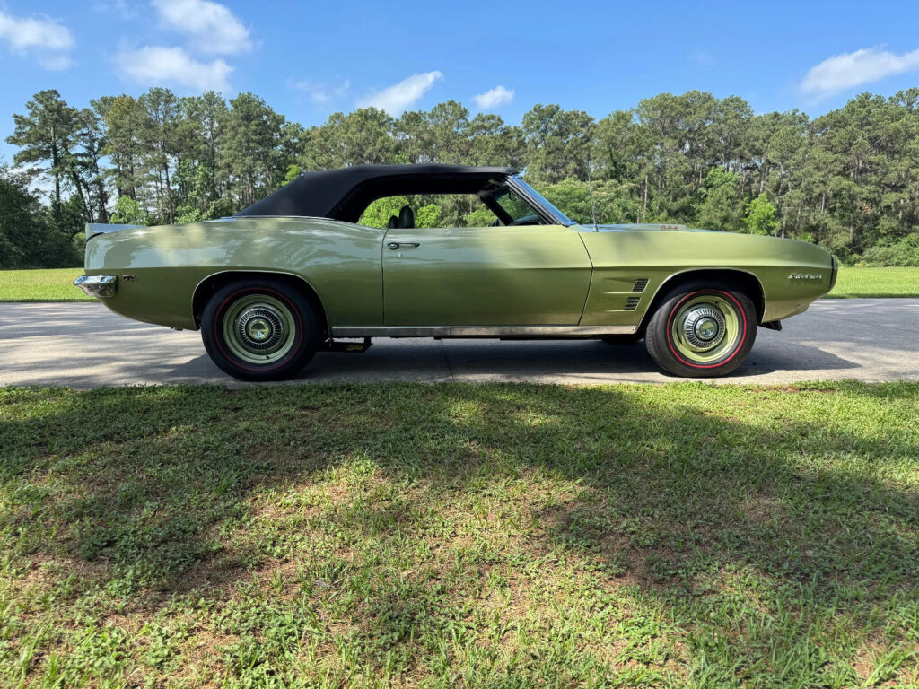 1969 Pontiac Firebird