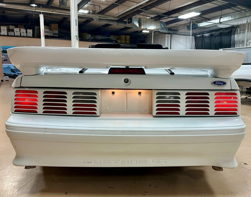 1990 Ford Mustang GT