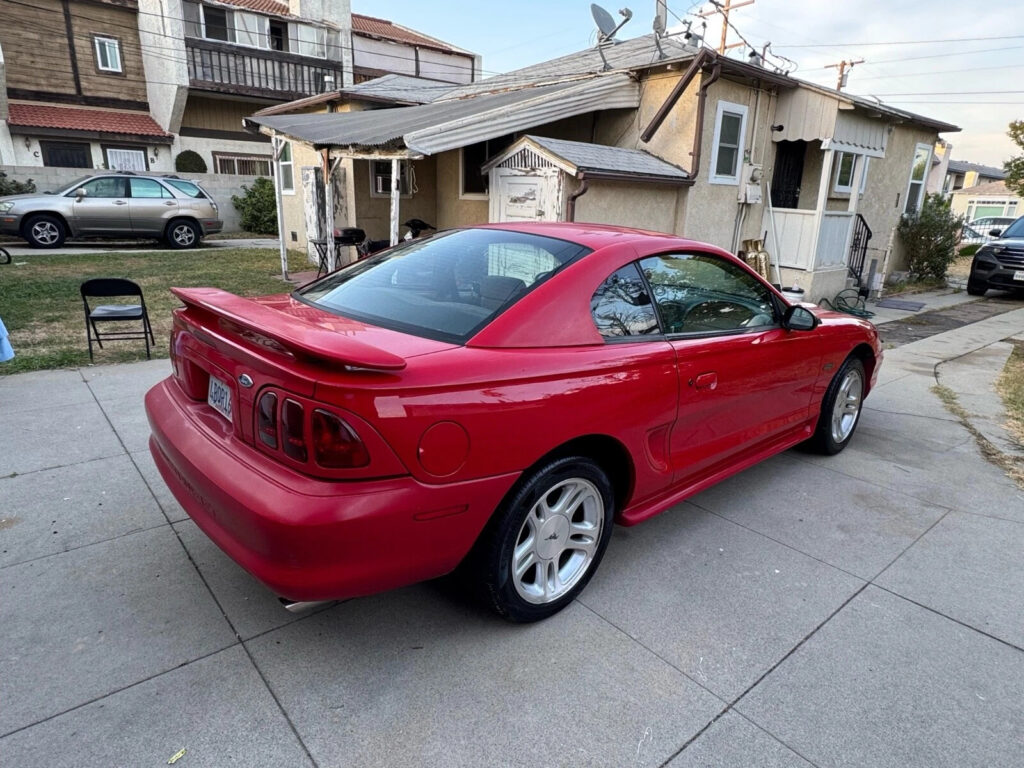 1998 Ford Mustang GT