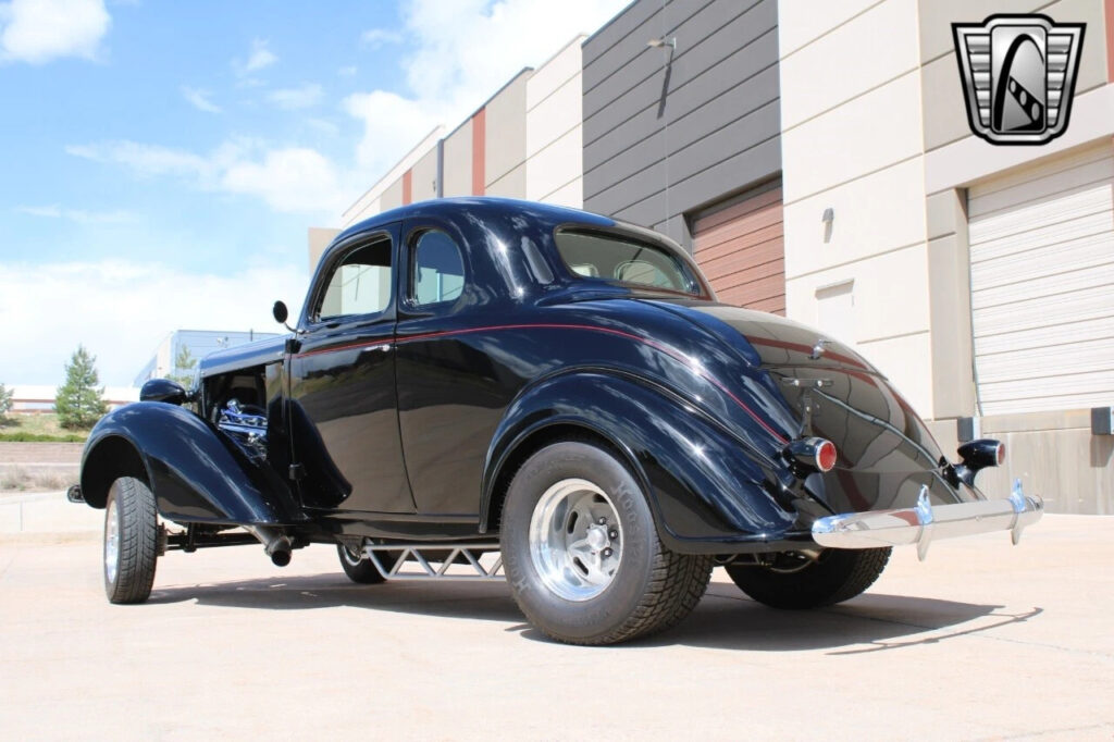 1935 Dodge Coupe