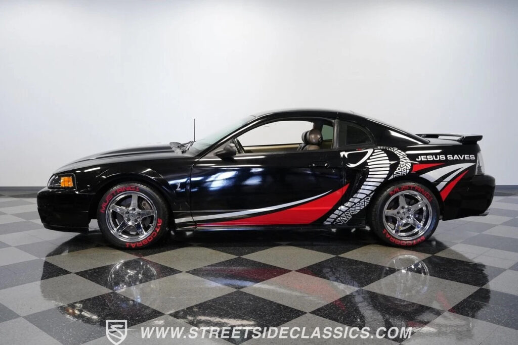 2001 Ford Mustang