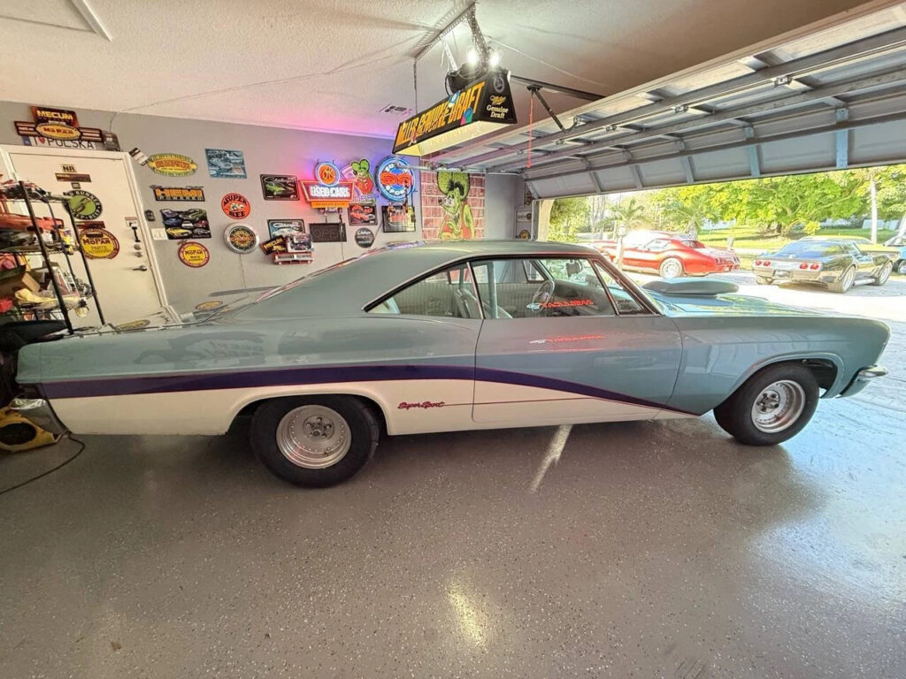 1966 Chevrolet Impala SS