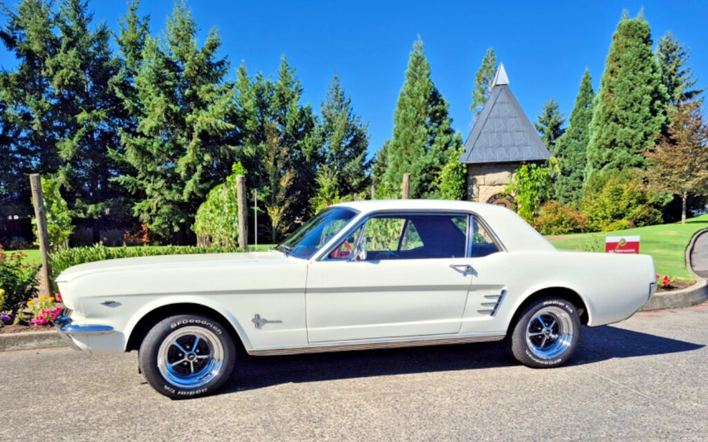 1966 Ford Mustang