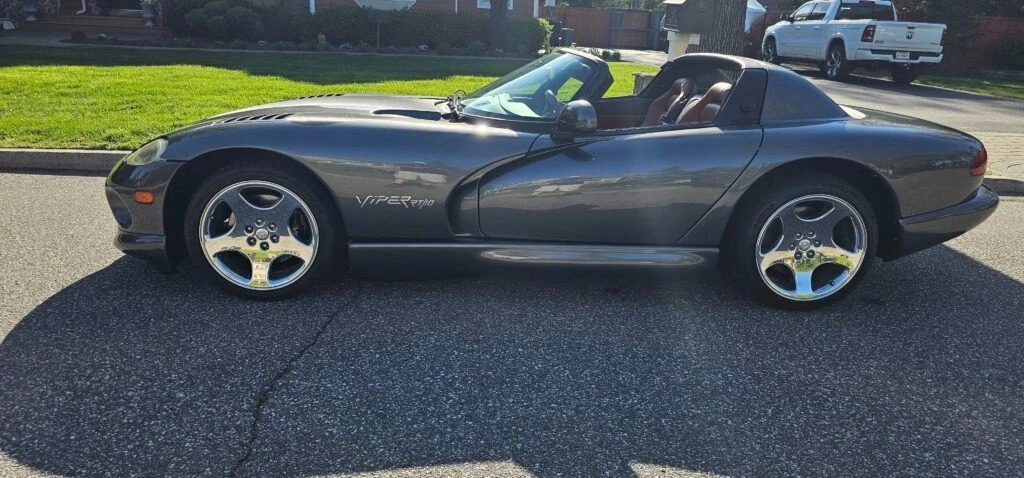 2002 Dodge Viper
