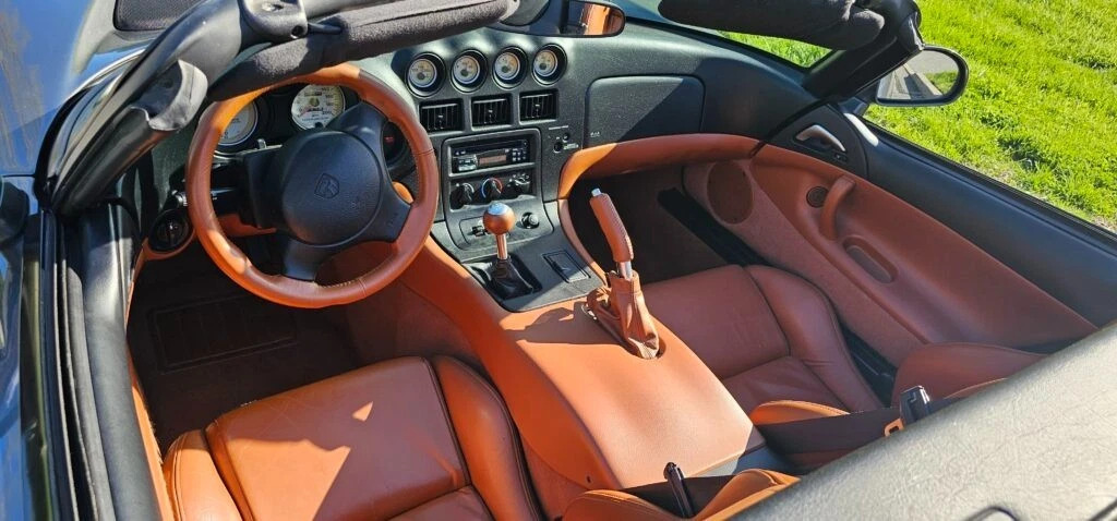 2002 Dodge Viper