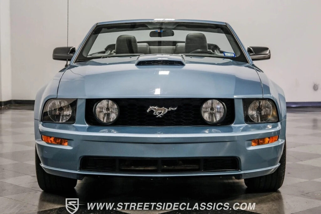 2006 Ford Mustang