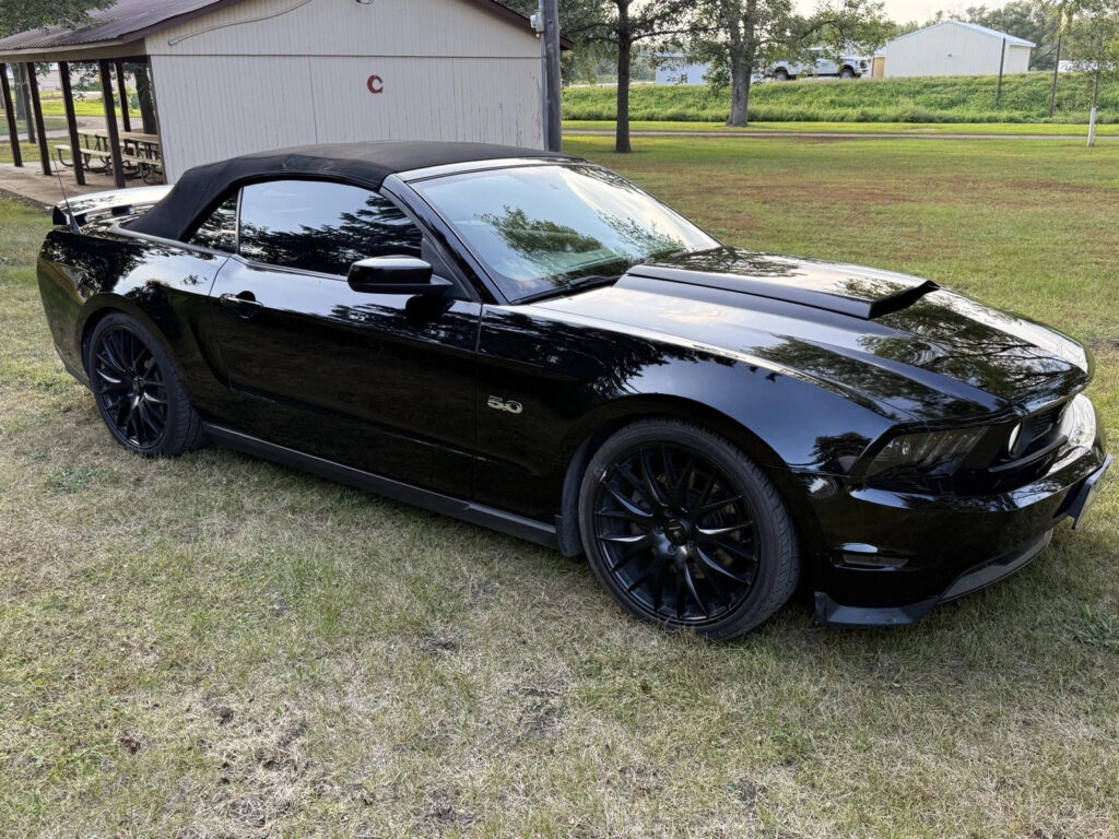 2011 Ford Mustang