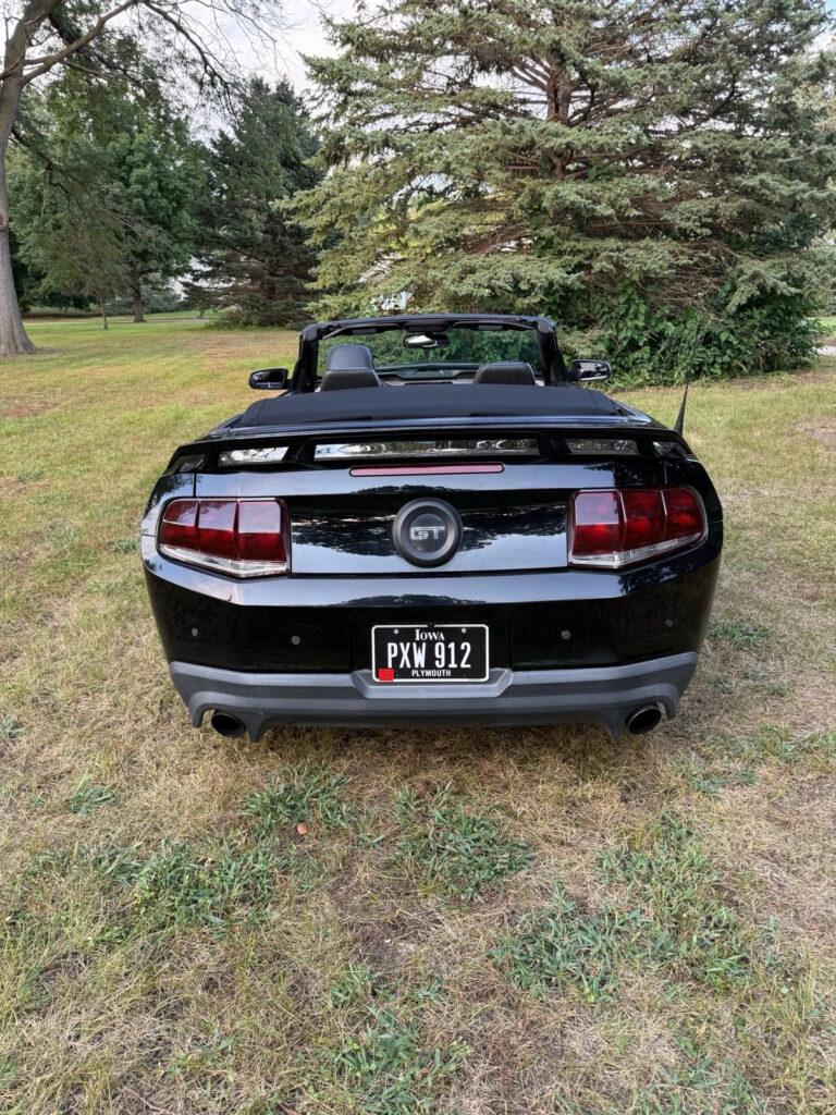 2011 Ford Mustang