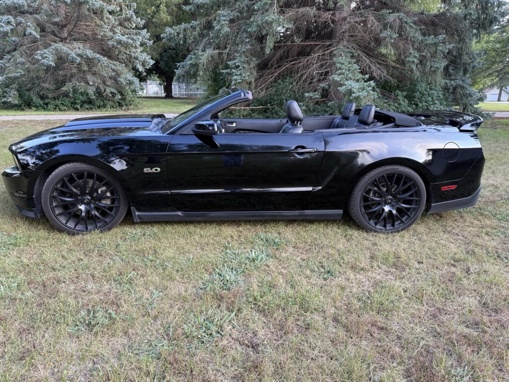 2011 Ford Mustang