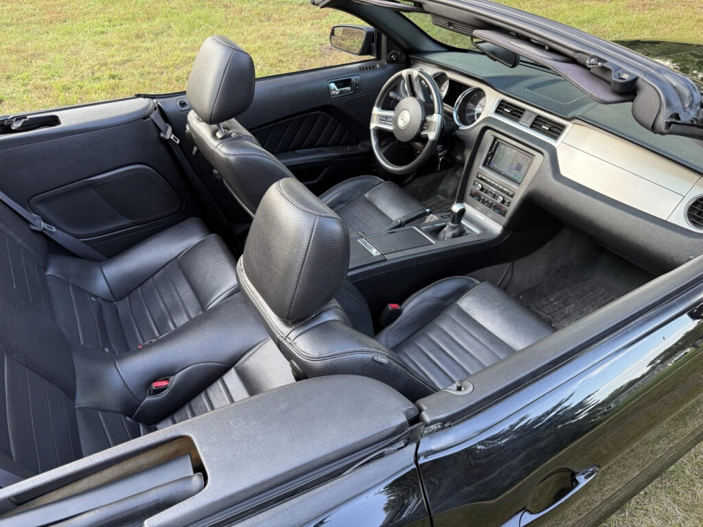 2011 Ford Mustang