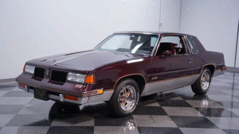 1987 Oldsmobile 442 na prodej