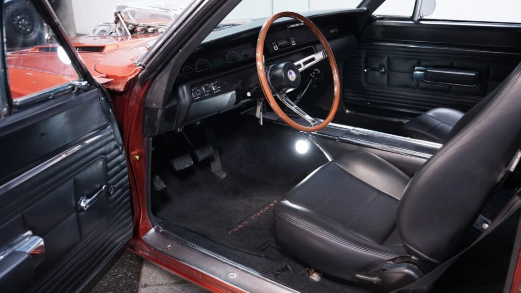 1968 Plymouth Road Runner