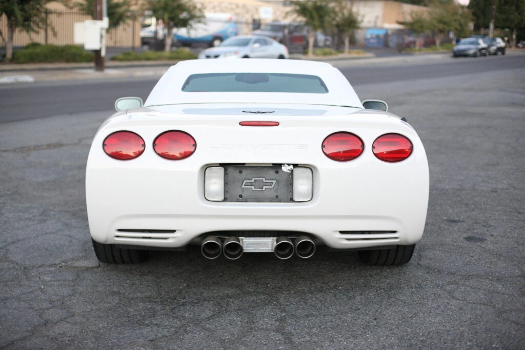 2001 Chevrolet Corvette